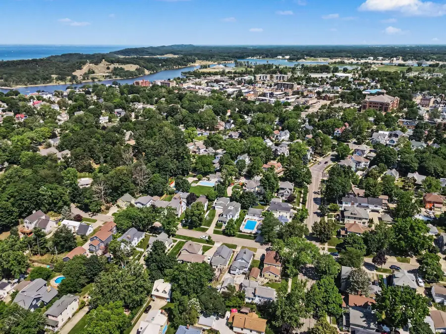 450 Slayton Avenue, Grand Haven, MI 49417 - #2