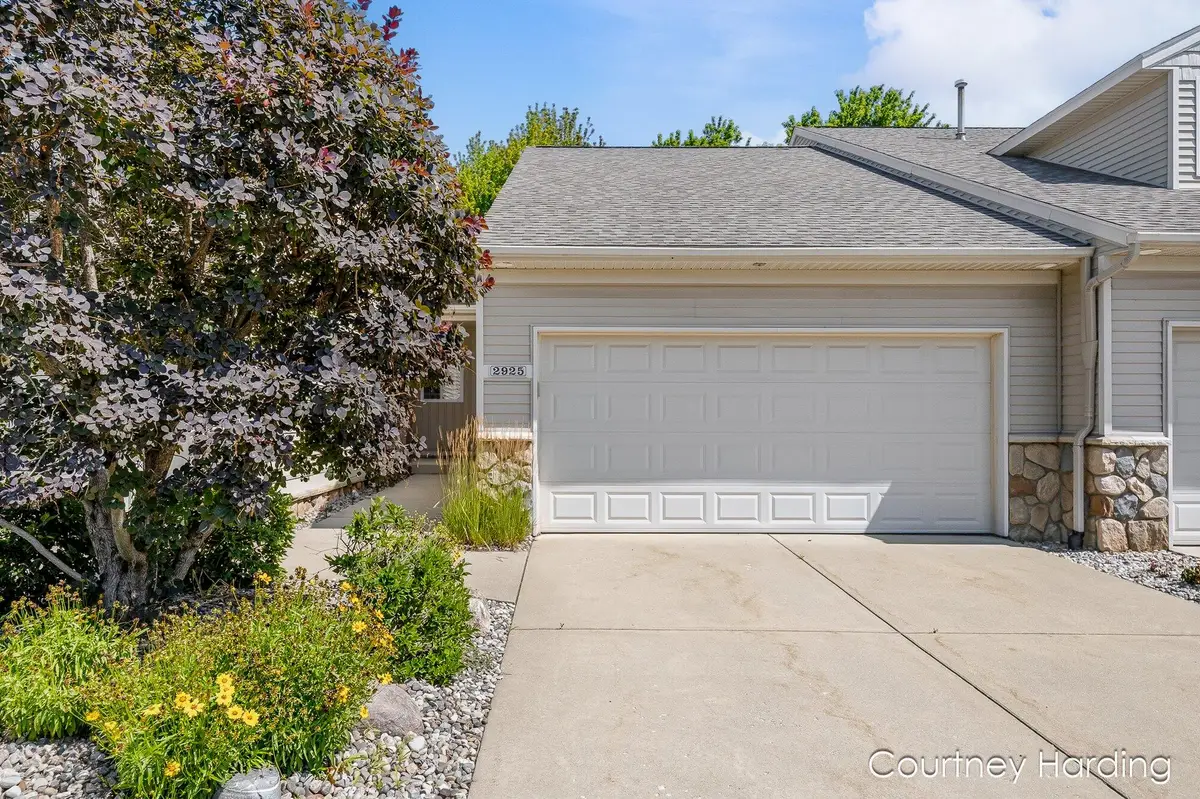 2925 Stoney Creek Court #103, Hudsonville, MI 49426 - #1
