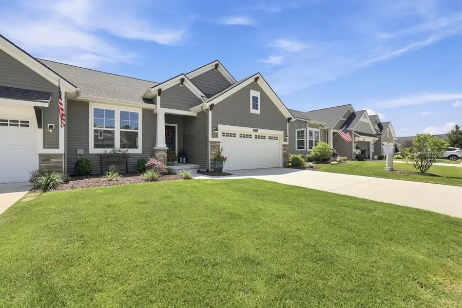 1054 Haven Drive Se, Byron Center, MI 49315 - #3