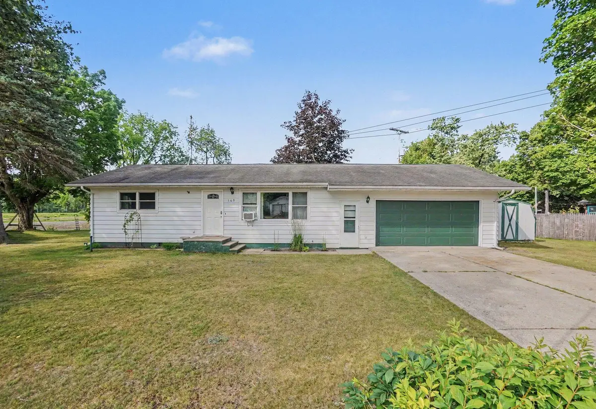 169 Park Place, Barryton, MI 49305 - #1
