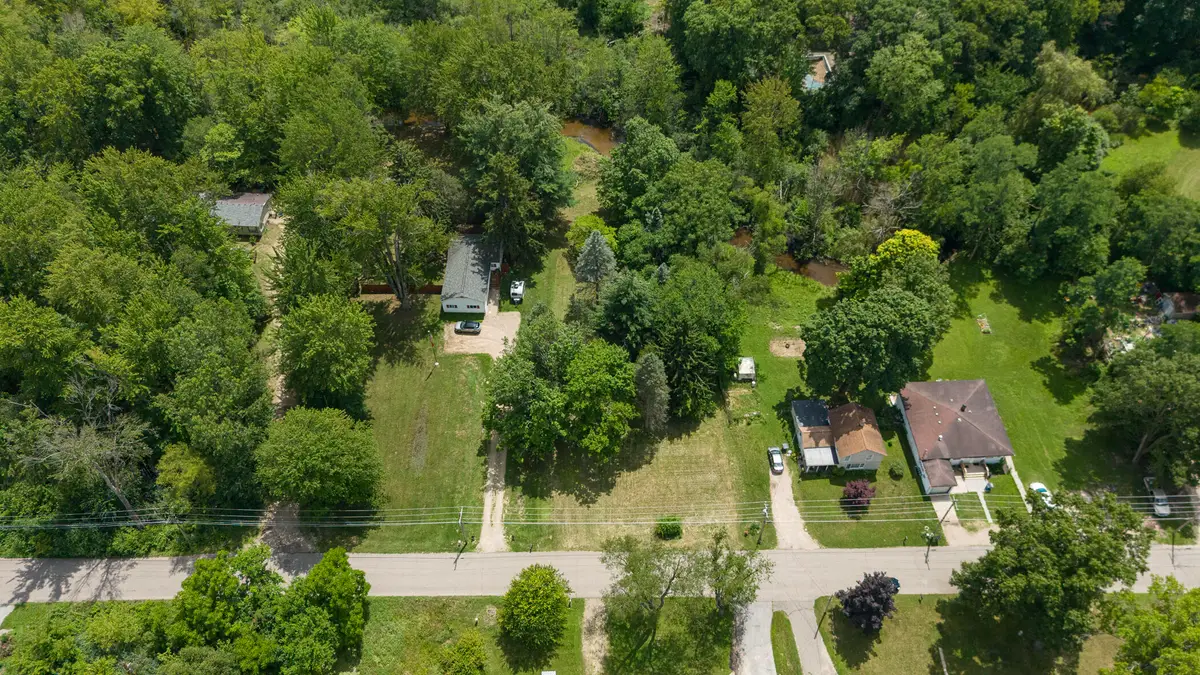 626 E Berrien Street, Paw Paw, MI 49079 - #1