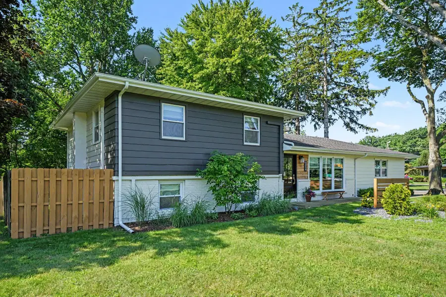 6484 Sawyer Road, Sawyer, MI 49125 - #2