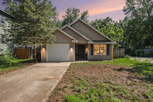 550 W 22nd Street, Holland, MI 49423
