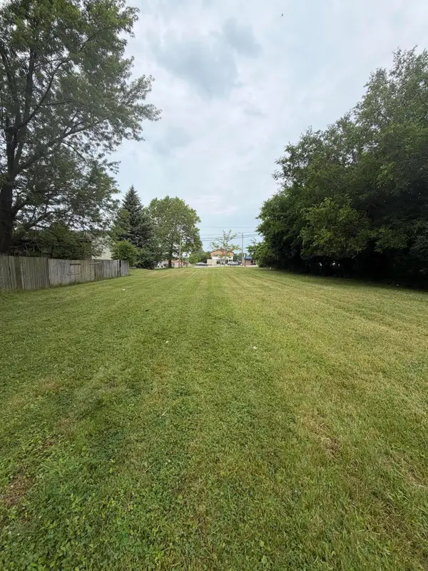4204 Kalamazoo Avenue Se, Grand Rapids, MI 49508