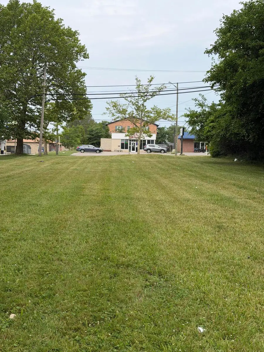 4204 Kalamazoo Avenue Se, Grand Rapids, MI 49508 - #2