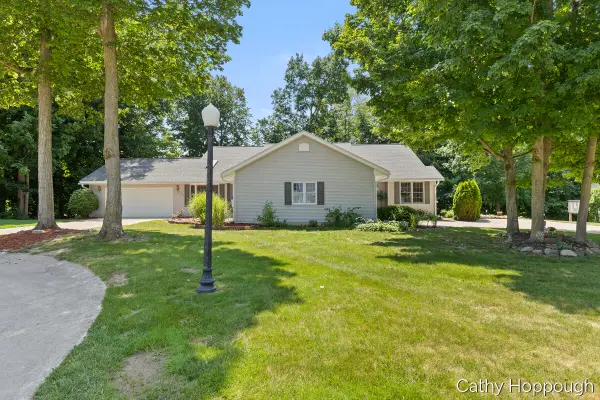 6733 Beechwood Drive, Saranac, MI 48881