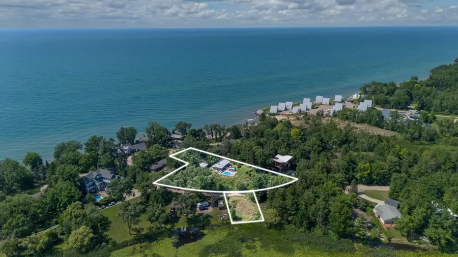 5501 Sunset Path, Stevensville, MI 49127 - #2