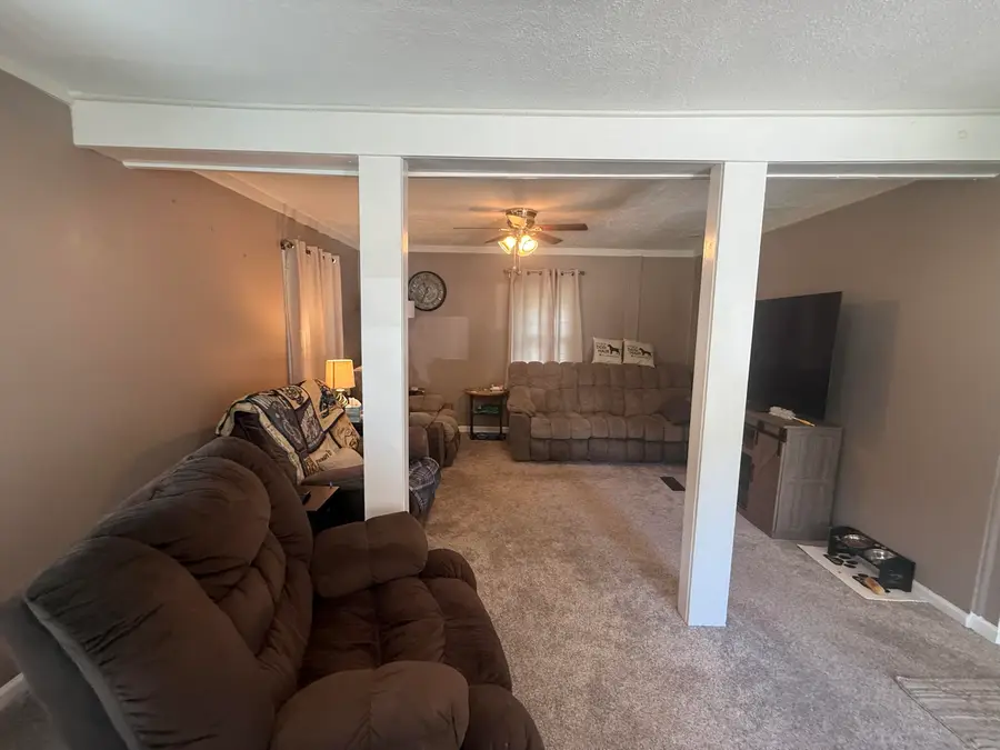 926 Bryant Avenue, Jackson, MI 49202 - #3
