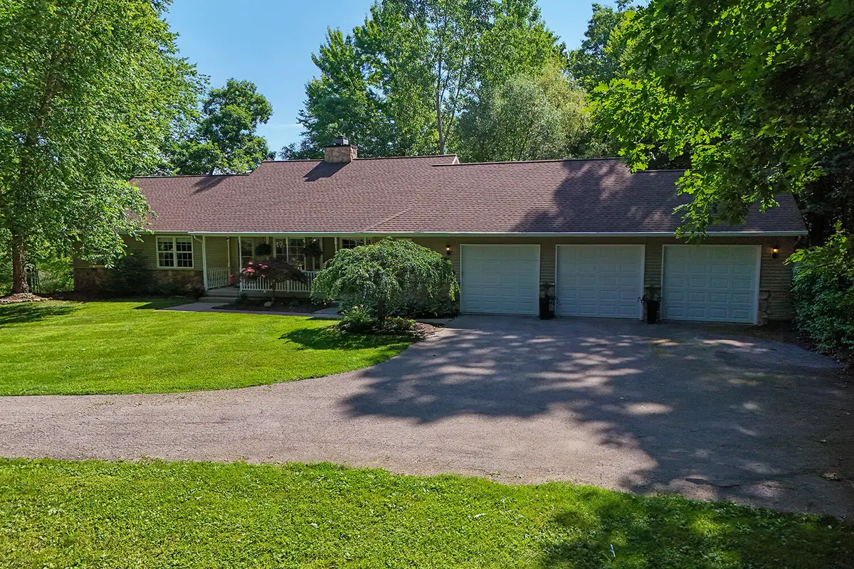 3100 Natures Place Drive Se, Lowell, MI 49331 - #1