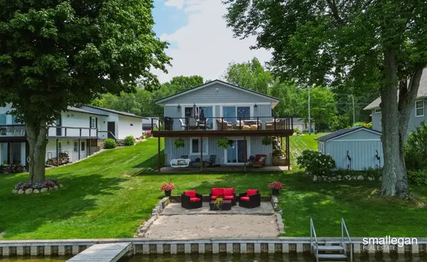 17230 Warrior Drive, Howard City, MI 49329