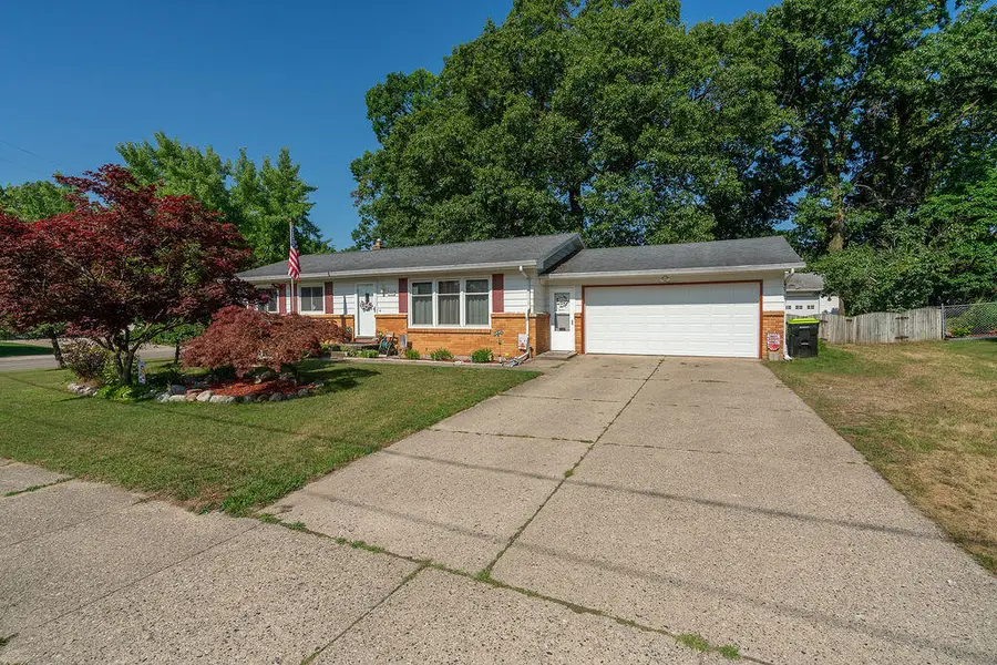 2535 Powers Avenue Nw, Grand Rapids, MI 49544 - #2