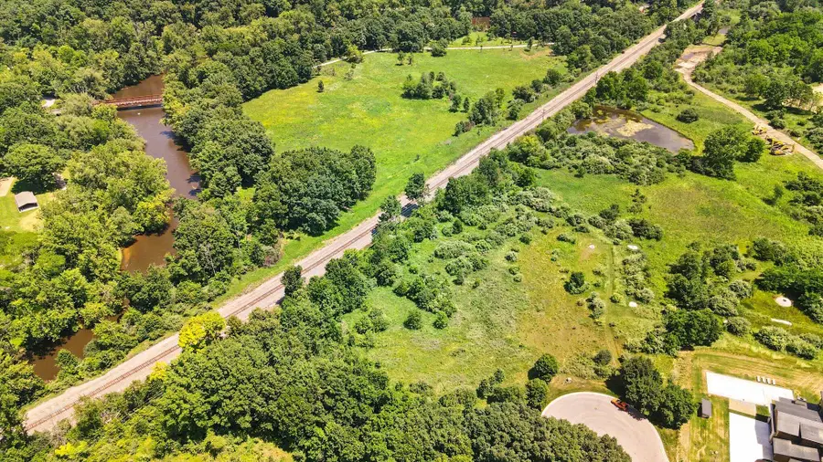 6894 Bridgewood Hills Drive, Dexter, MI 48130 - #3