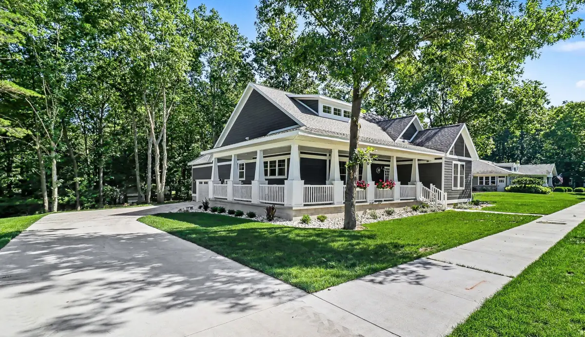 20 Kenneth Street, Pentwater, MI 49449 - #1