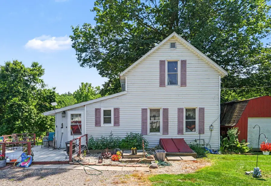 829 E Wagner Road, Buchanan, MI 49107 - #3