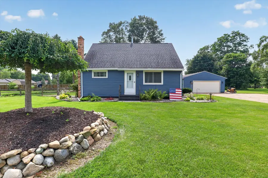 68958 Claire Street, Edwardsburg, MI 49112 - #3