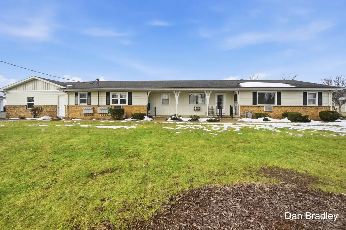 777 Andover Street Se, Grand Rapids, MI 49548 - #1