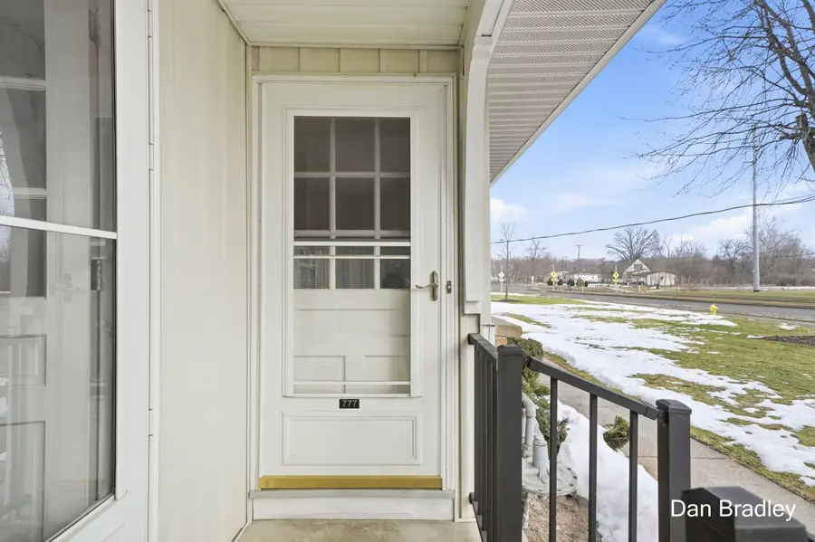 777 Andover Street Se, Grand Rapids, MI 49548 - #3
