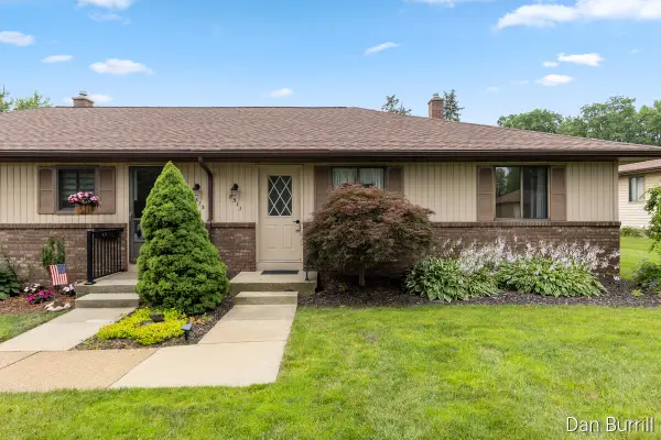 8511 SW Elkwood Drive Sw, Byron Center, MI 49315