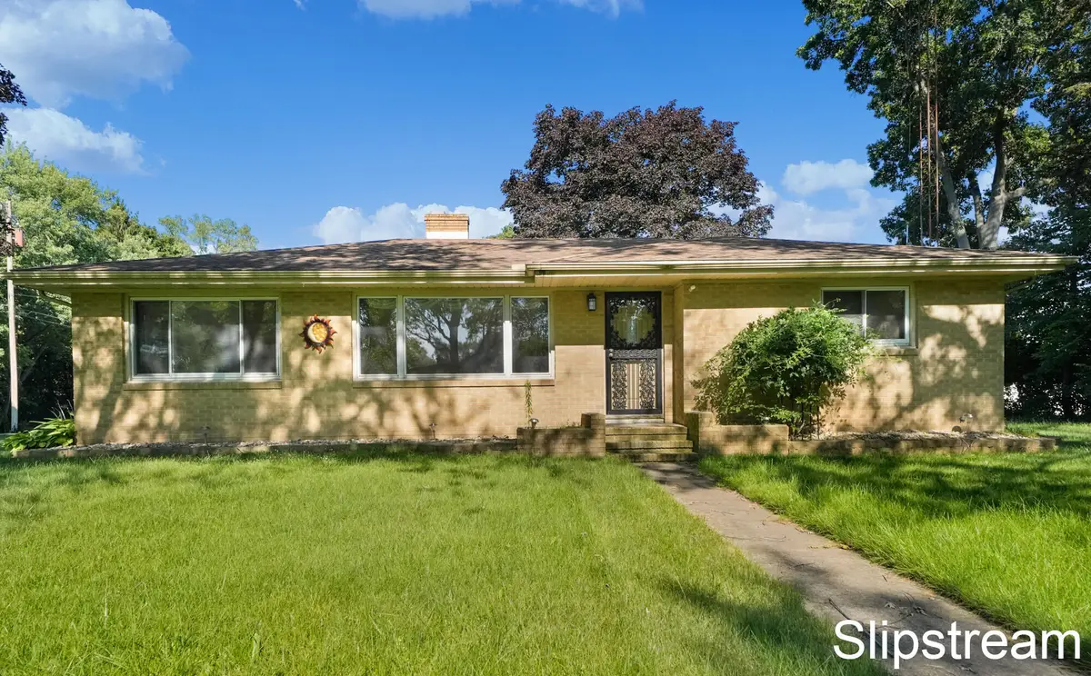 168 E Delaware Avenue, Benton Harbor, MI 49022 - #1