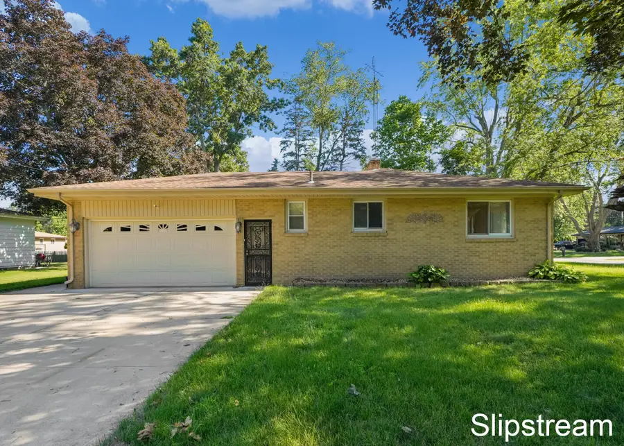 168 E Delaware Avenue, Benton Harbor, MI 49022 - #2