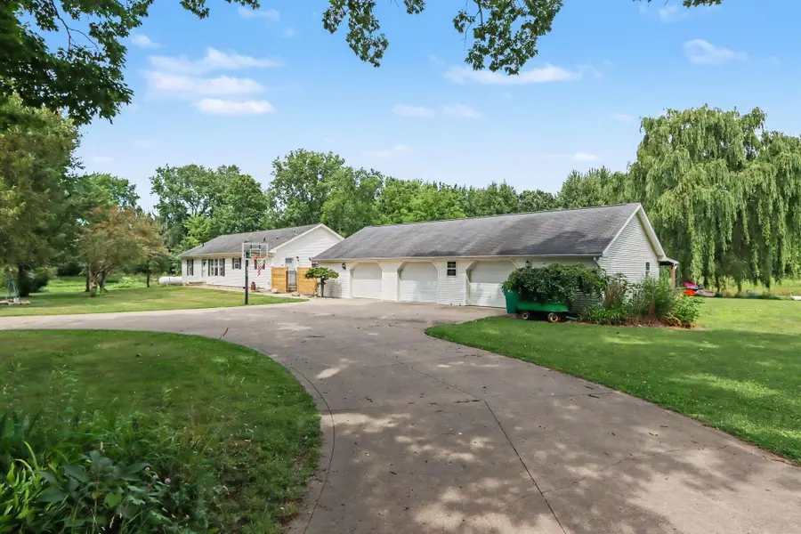 56883 Pulver Road, Three Rivers, MI 49093 - #2