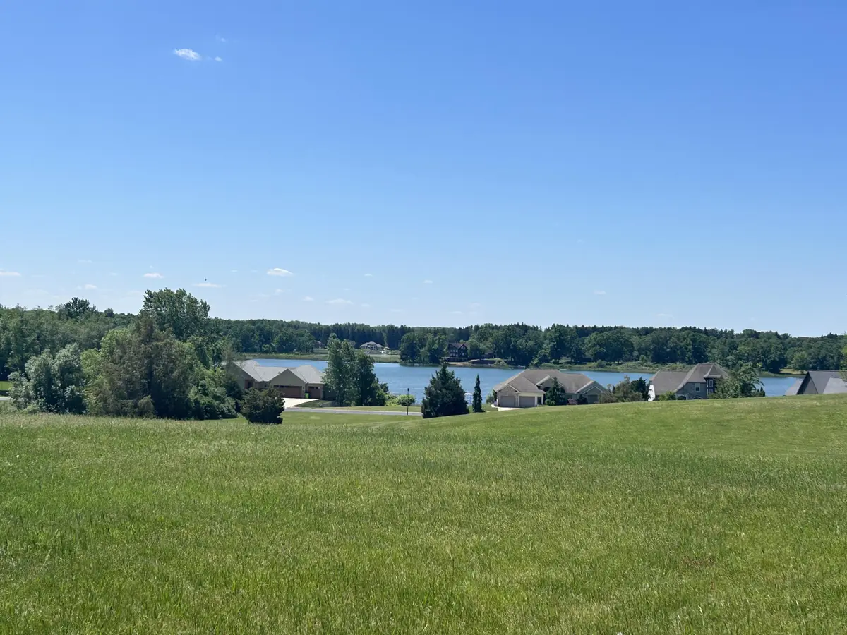8 Coronado Drive, Jackson, MI 49201 - #1