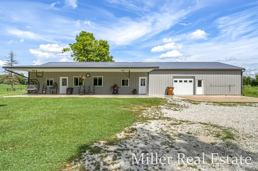 9607 S Barryville Road, Dowling, MI 49050 - #2