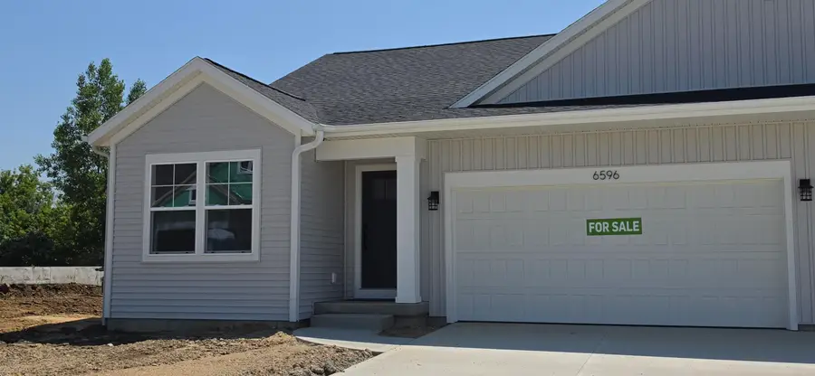 6596 SW Bellflower Drive Sw #10, Zeeland, MI 49464 - #2