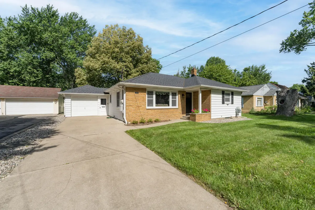 1131 Coolidge Avenue, Kalamazoo, MI 49006 - #1