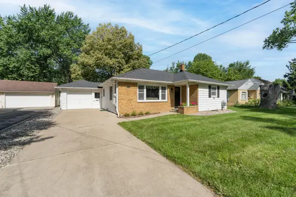 1131 Coolidge Avenue, Kalamazoo, MI 49006