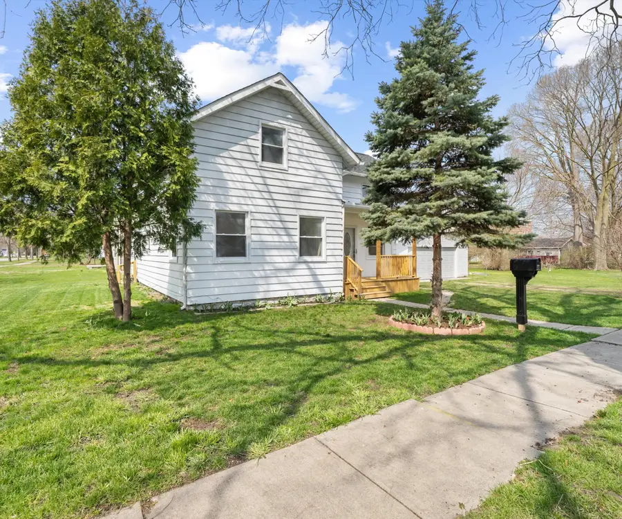 244 Cass Street, Dundee, MI 48131 - #3