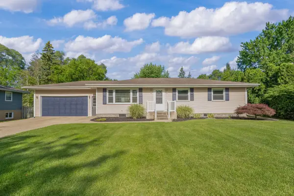 2214 Lynn Drive, St. Joseph, MI 49085
