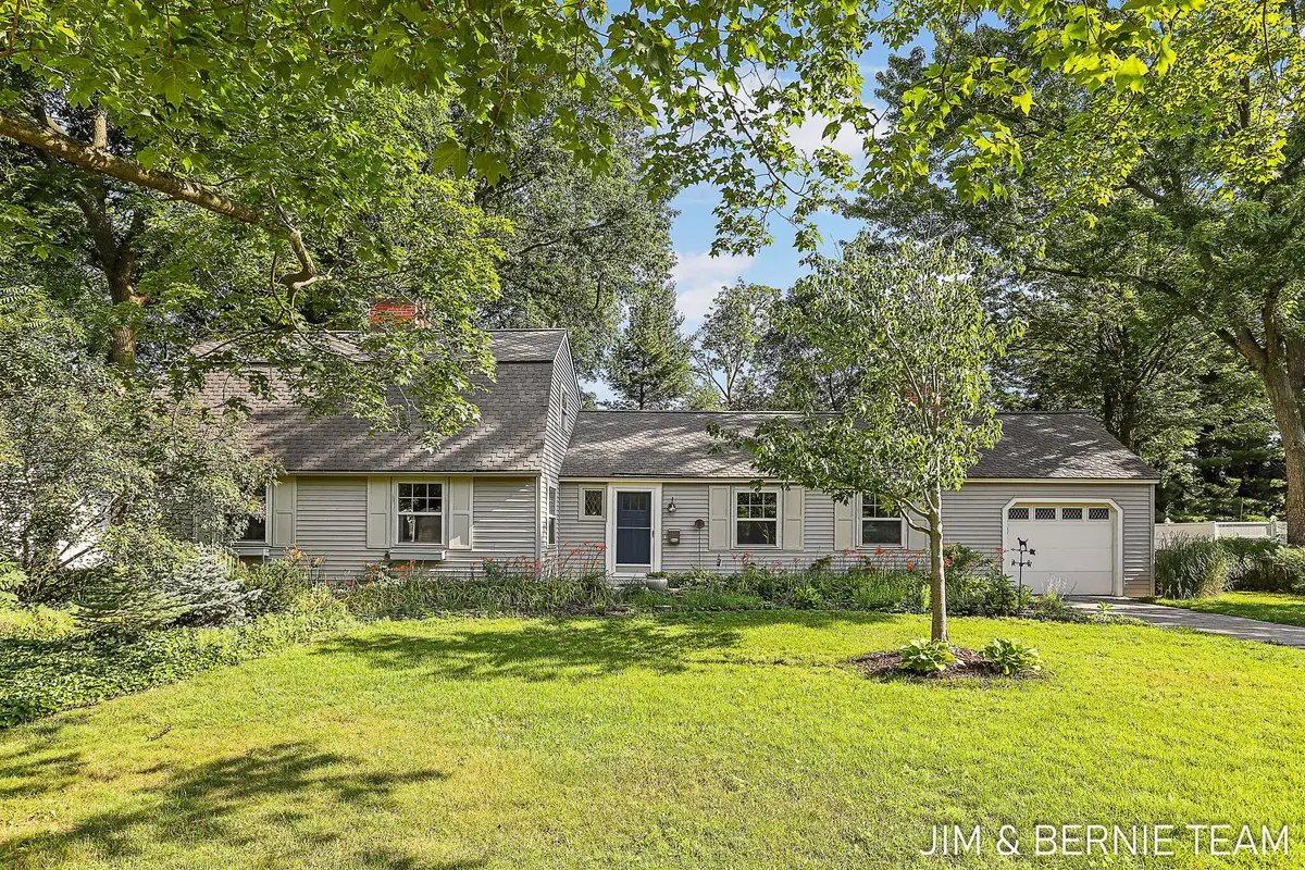 131 E 31st Street, Holland, MI 49423 - #1