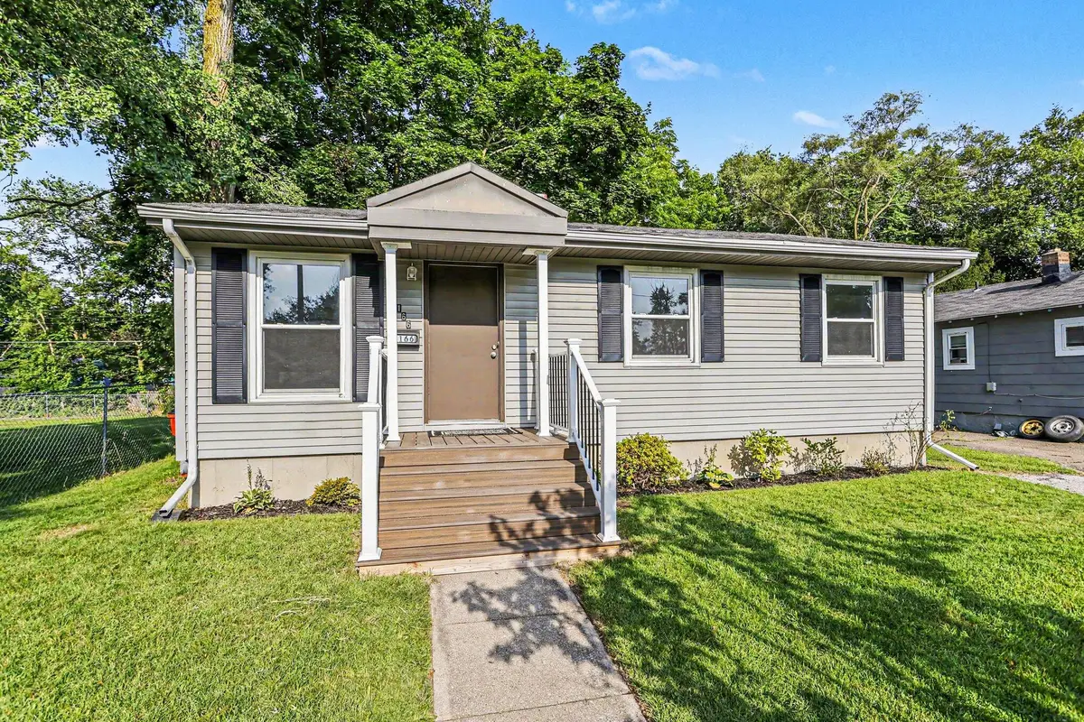 1166 Hurd Avenue, Benton Harbor, MI 49022 - #1