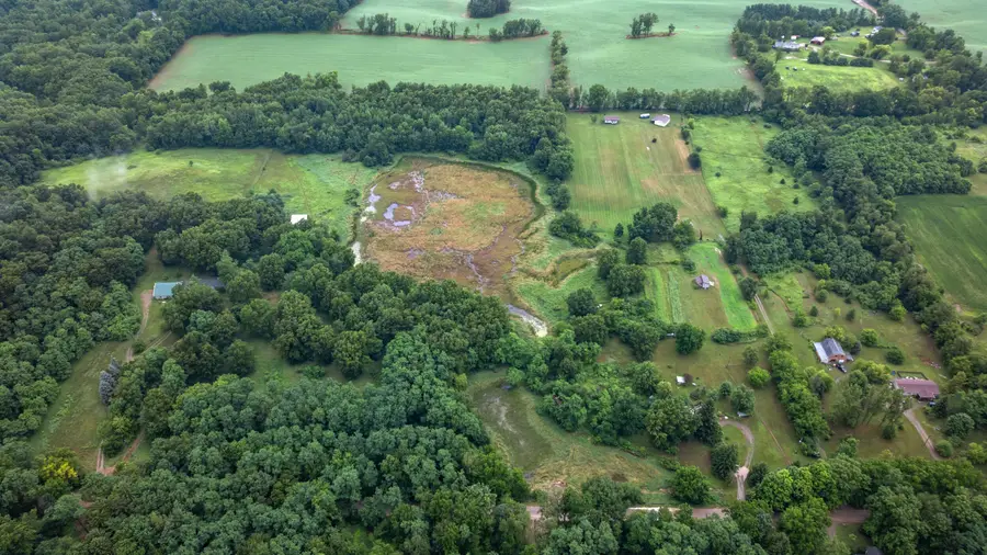 6710 Moreland Road, Jonesville, MI 49250 - #3