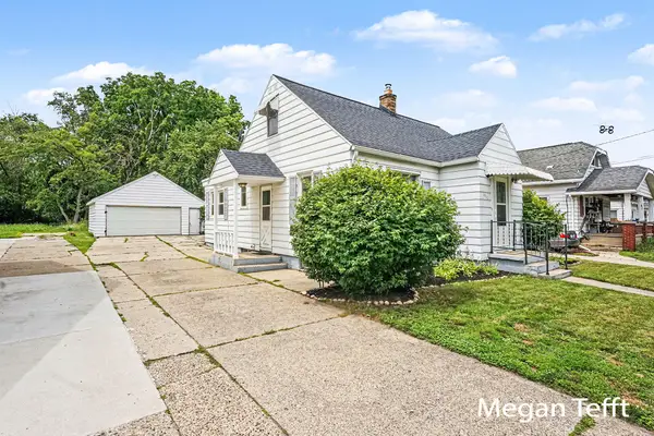 1955 Blandford Avenue Sw, Wyoming, MI 49519