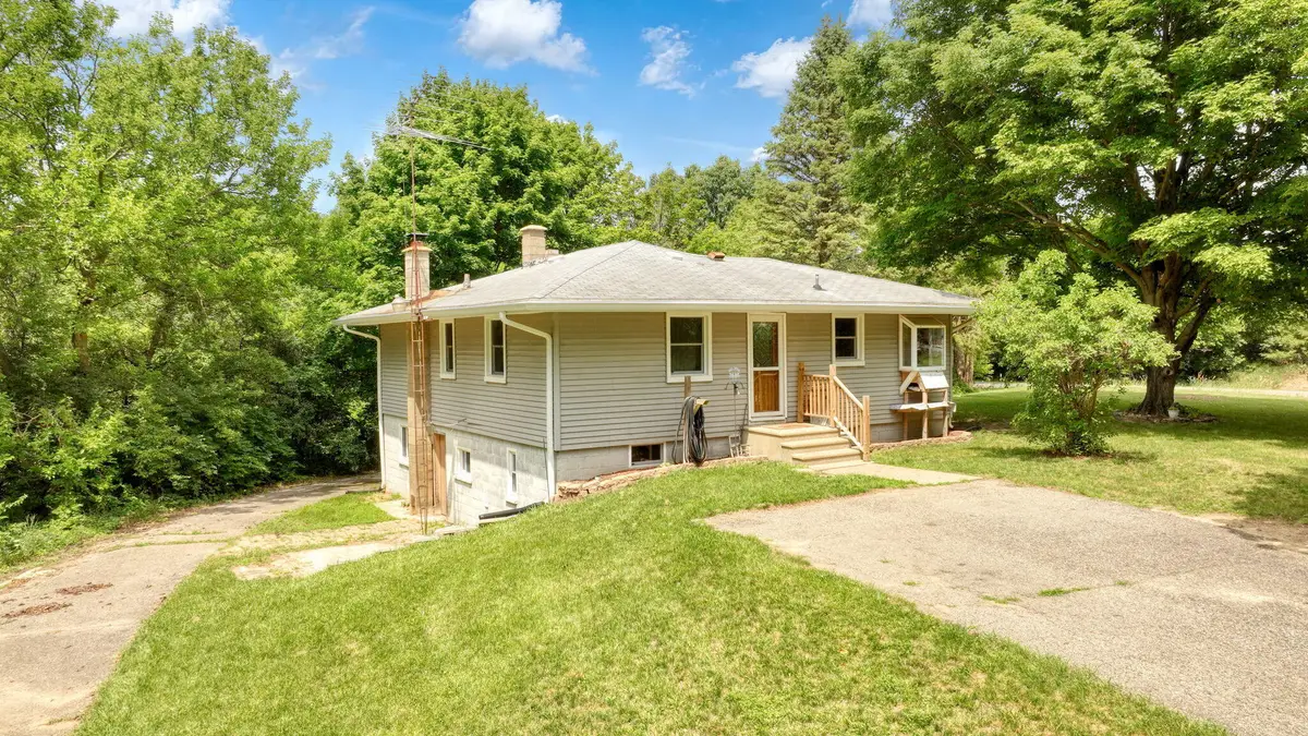 3930 Hoyer Road, Jackson, MI 49201 - #1