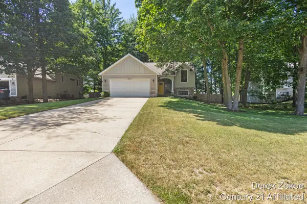 11021 Timberline Drive, Allendale, MI 49401