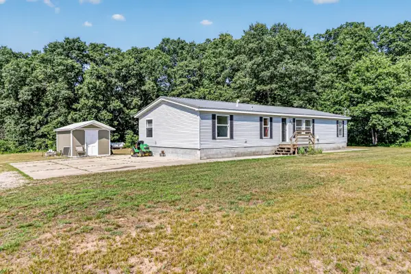 11703 Nichols Road, Holton, MI 49425