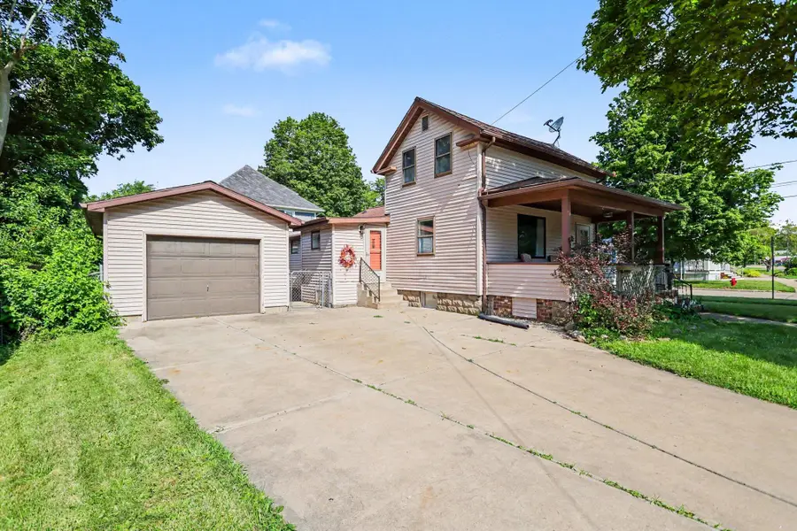 302 Exchange Street, Marshall, MI 49068 - #3