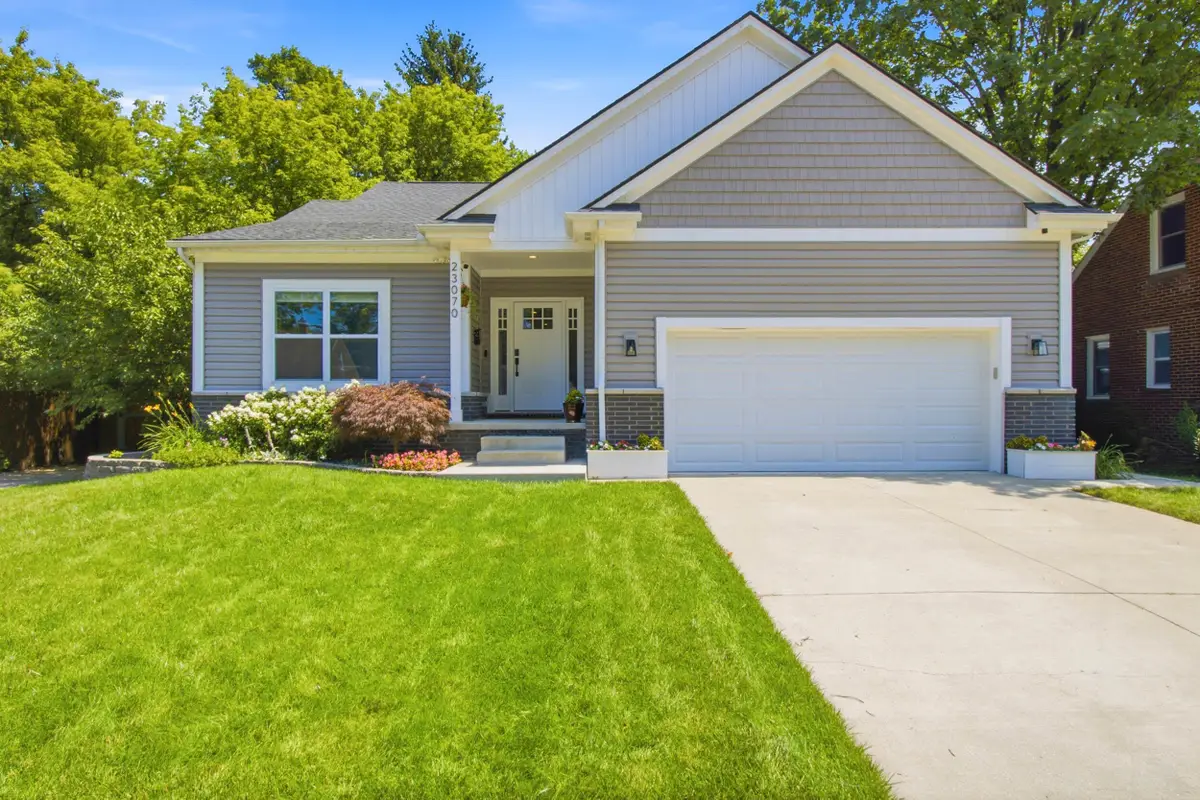 23070 Meadowlark Street, Oak Park, MI 48237 - #1
