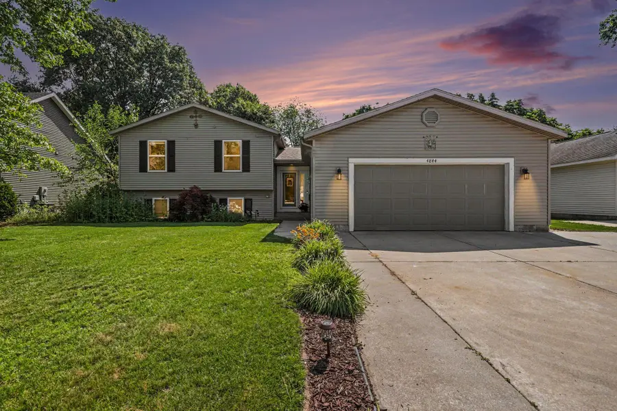 4844 Emerald Street, Norton Shores, MI 49441 - #2