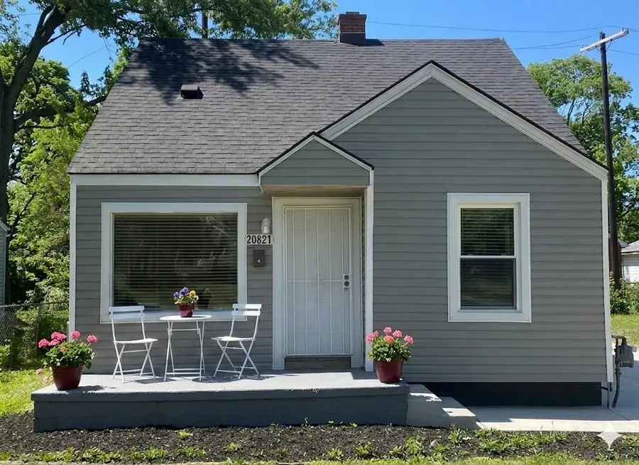 20821 N Pierson Court, Detroit, MI 48228 - #2