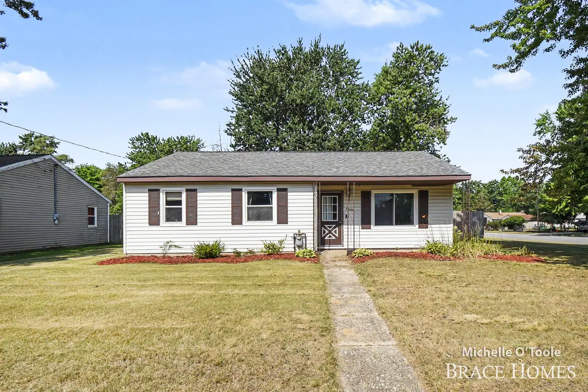 5409 Madison Avenue Se, Kentwood, MI 49548 - #1