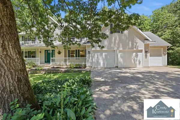 4959 Brookestone Drive Ne, Rockford, MI 49341