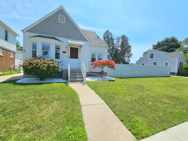 495 North Drive, Wyandotte, MI 48192