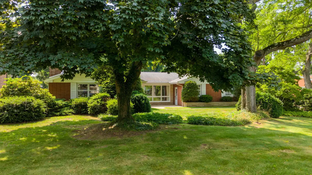 1625 Park Drive, Benton, MI 49022 - #1