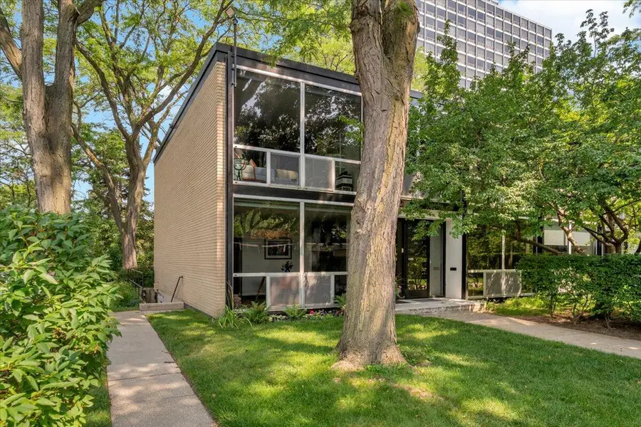 1333 Nicolet Place, Detroit, MI 48207 - #2