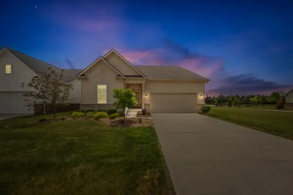 3772 Park Creek Lane, Canton, MI 48188