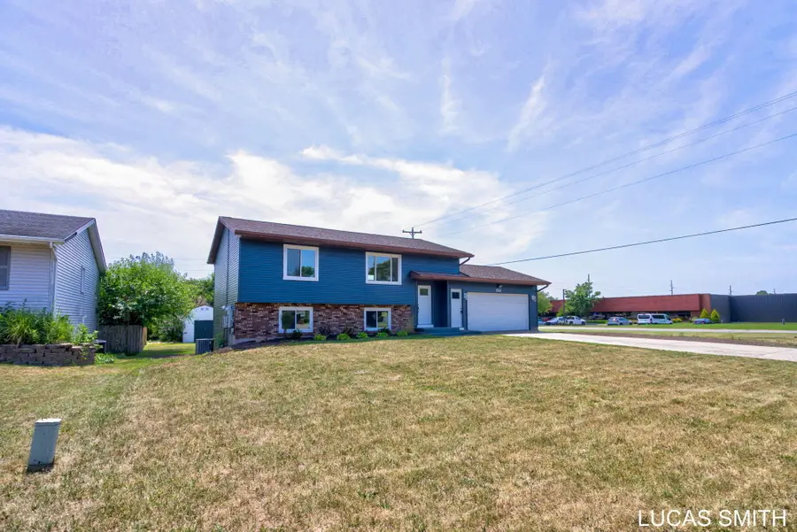 11190 Winter Drive, Zeeland, MI 49464 - #2